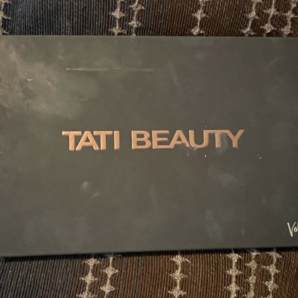Tati Westbrook Palette Vol. 1